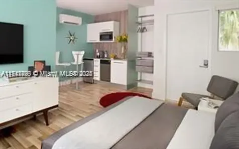1816 Meridian Avenue Miami Beach FL 33139