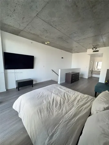 690 SW 1st Court Miami FL 33130
