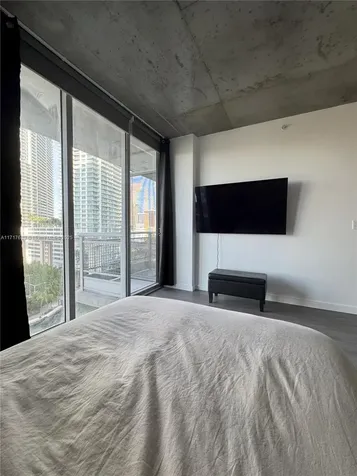 690 SW 1st Court Miami FL 33130