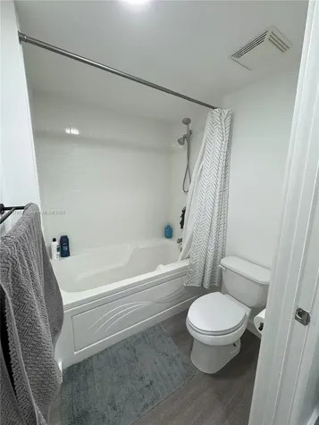 690 SW 1st Court Miami FL 33130