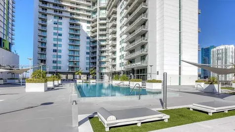 690 SW 1st Court Miami FL 33130