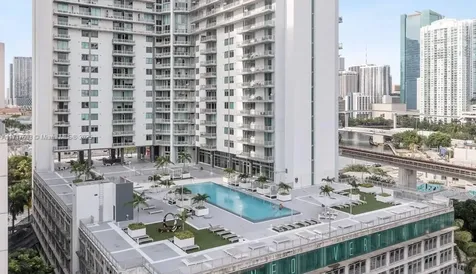 690 SW 1st Court Miami FL 33130