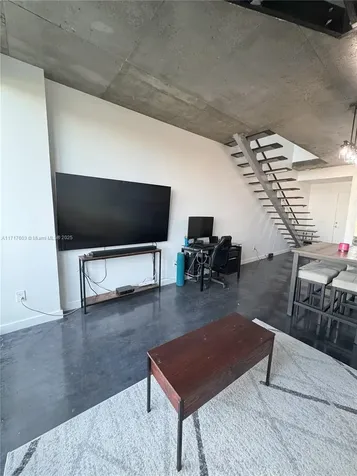 690 SW 1st Court Miami FL 33130