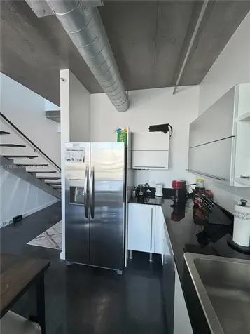 690 SW 1st Court Miami FL 33130