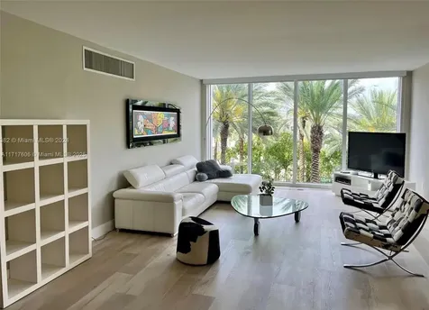 10275 Collins Avenue Bal Harbour FL 33154
