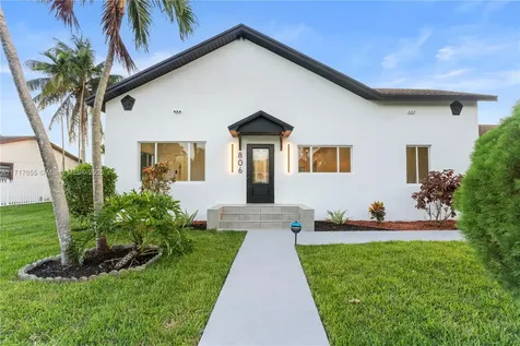 806 NE 13th Street Homestead FL 33030