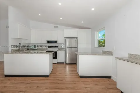 25855 SW 124th Place Homestead FL 33032