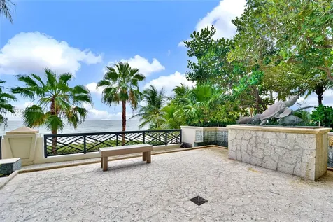 16051 Collins Avenue Sunny Isles Beach FL 33160
