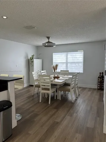 9420 NW 55th Street Sunrise FL 33351