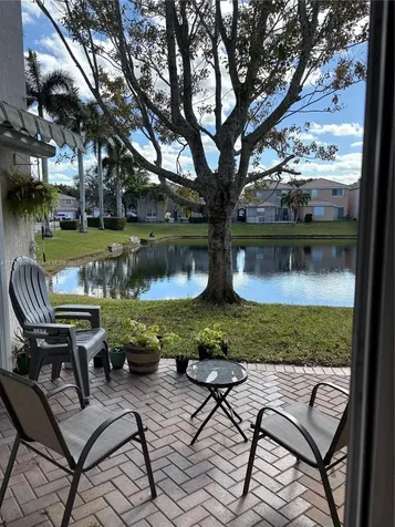 9420 NW 55th Street Sunrise FL 33351