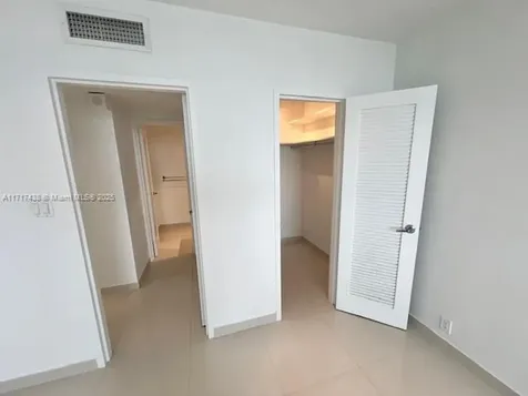 1000 West Avenue Miami Beach FL 33139