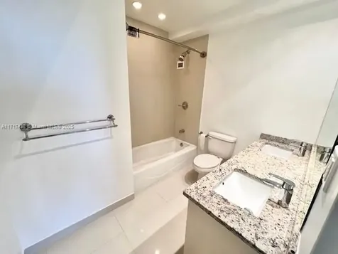 1000 West Avenue Miami Beach FL 33139
