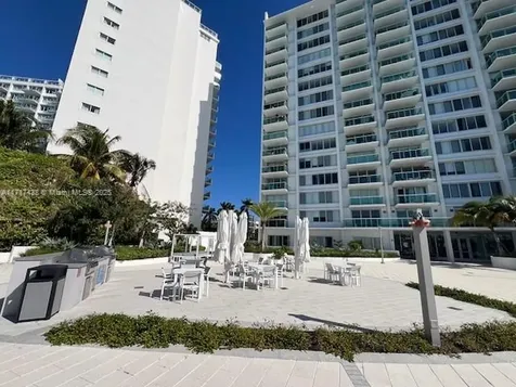 1000 West Avenue Miami Beach FL 33139