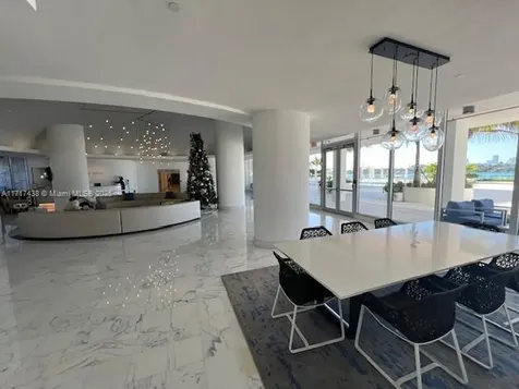 1000 West Avenue Miami Beach FL 33139