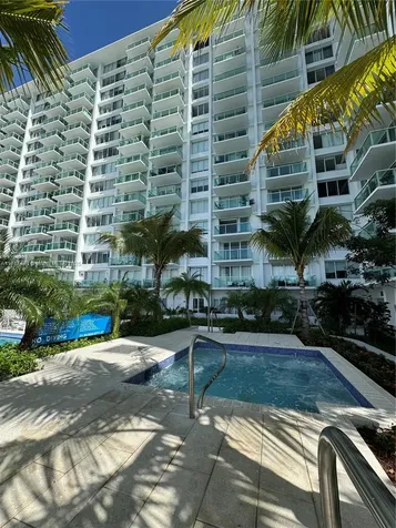 1000 West Avenue Miami Beach FL 33139