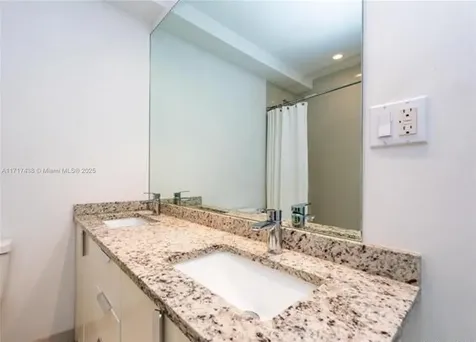 1000 West Avenue Miami Beach FL 33139