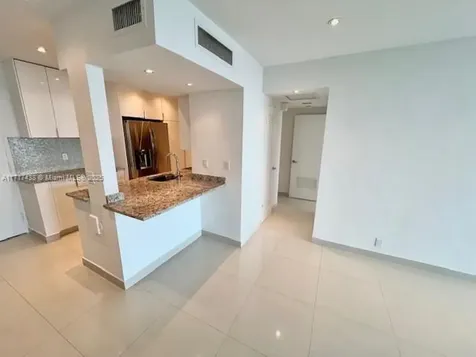1000 West Avenue Miami Beach FL 33139