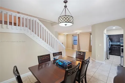 8831 W 34th Court Hialeah FL 33018