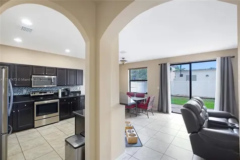 8831 W 34th Court Hialeah FL 33018