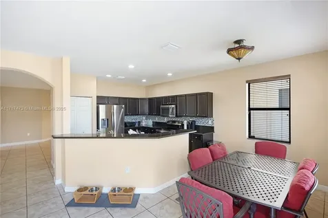8831 W 34th Court Hialeah FL 33018