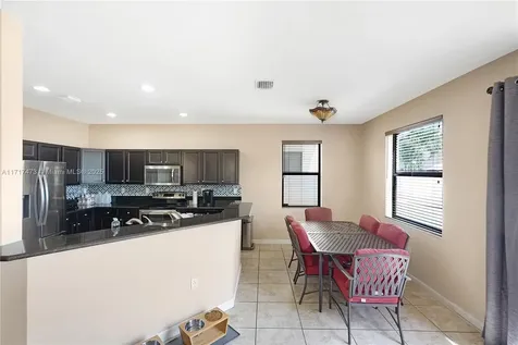 8831 W 34th Court Hialeah FL 33018