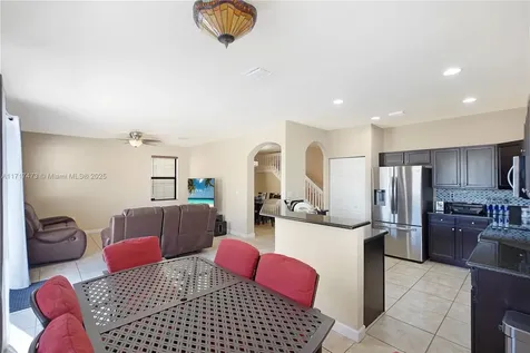 8831 W 34th Court Hialeah FL 33018