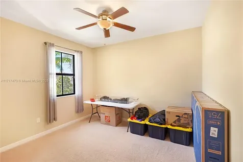 8831 W 34th Court Hialeah FL 33018