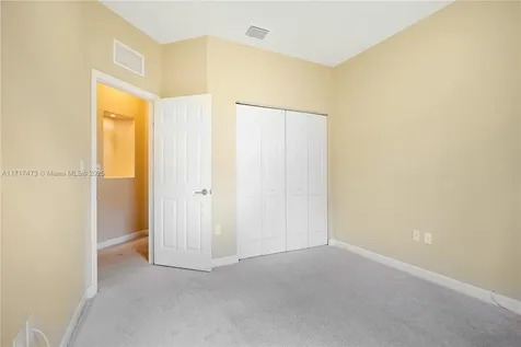 8831 W 34th Court Hialeah FL 33018