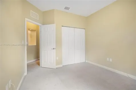 8831 W 34th Court Hialeah FL 33018