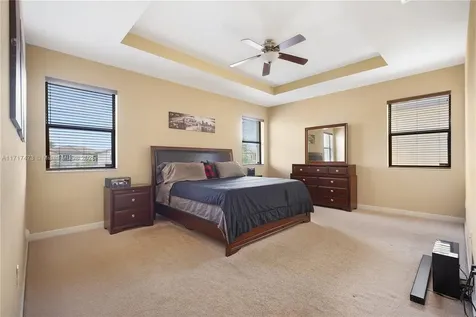 8831 W 34th Court Hialeah FL 33018