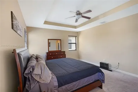 8831 W 34th Court Hialeah FL 33018