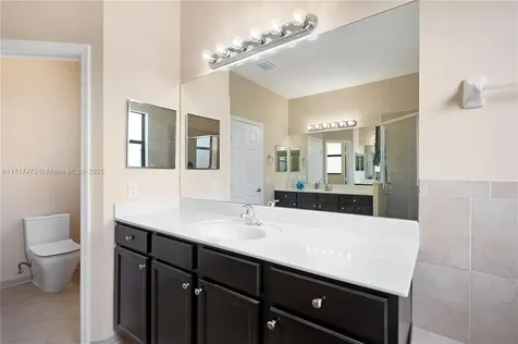 8831 W 34th Court Hialeah FL 33018