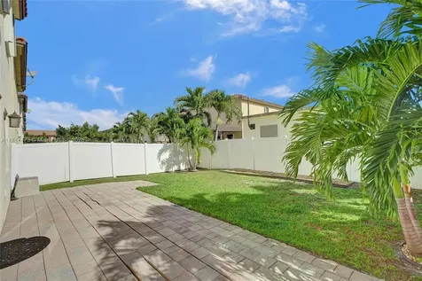 8831 W 34th Court Hialeah FL 33018