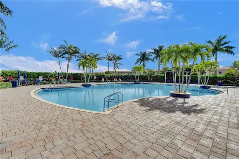 8831 W 34th Court Hialeah FL 33018