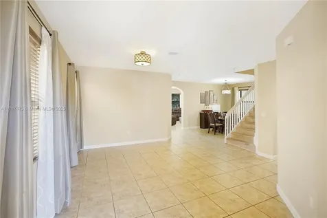8831 W 34th Court Hialeah FL 33018