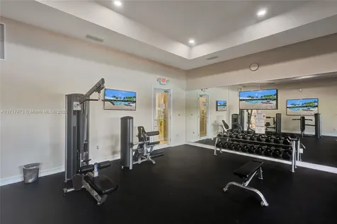 8831 W 34th Court Hialeah FL 33018