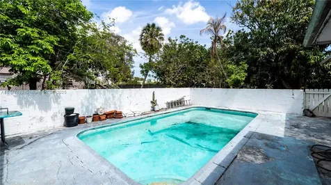 2741 SW 2nd Court Fort Lauderdale FL 33312