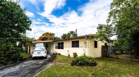 2741 SW 2nd Court Fort Lauderdale FL 33312