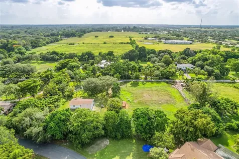 5100 SW 135th Avenue Southwest Ranches FL 33330