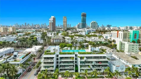 300 Collins Avenue Miami Beach FL 33139