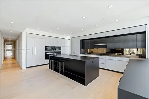 300 Collins Avenue Miami Beach FL 33139