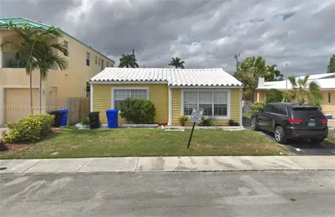 4557 Poinciana Street Lauderdale By The Sea FL 33308