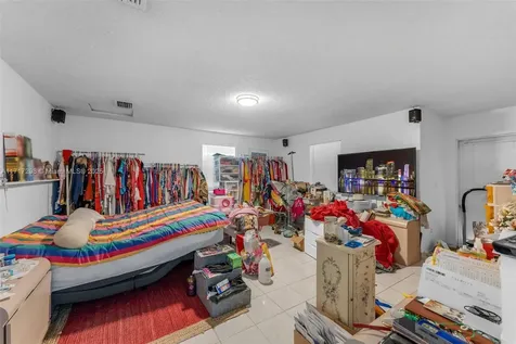 4200 SW 96th Avenue Miami FL 33165