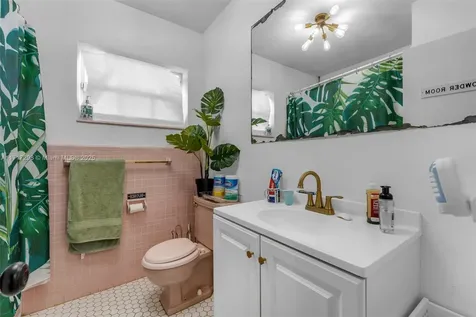 4200 SW 96th Avenue Miami FL 33165