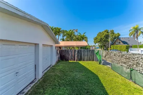 4200 SW 96th Avenue Miami FL 33165