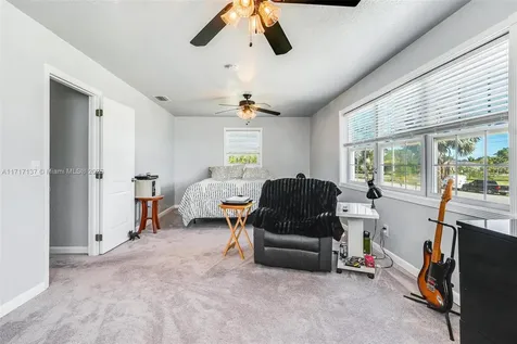3051 SW 136th Avenue Davie FL 33330