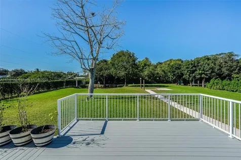 3051 SW 136th Avenue Davie FL 33330
