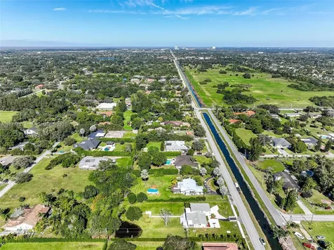 3051 SW 136th Avenue Davie FL 33330