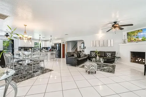3051 SW 136th Avenue Davie FL 33330