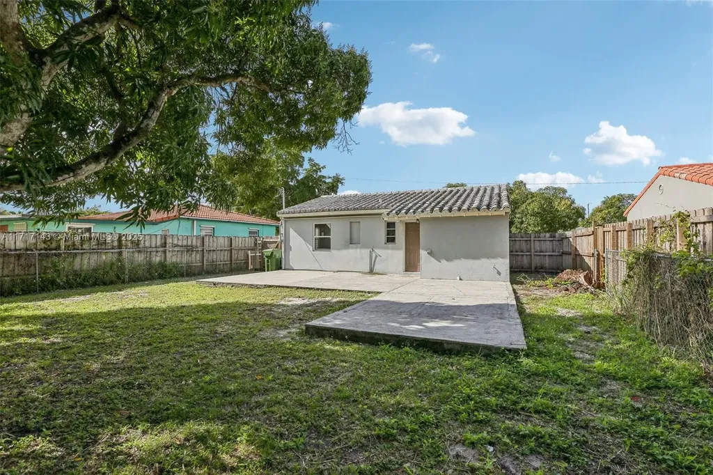 1432 N Andrews Avenue Fort Lauderdale FL 33311